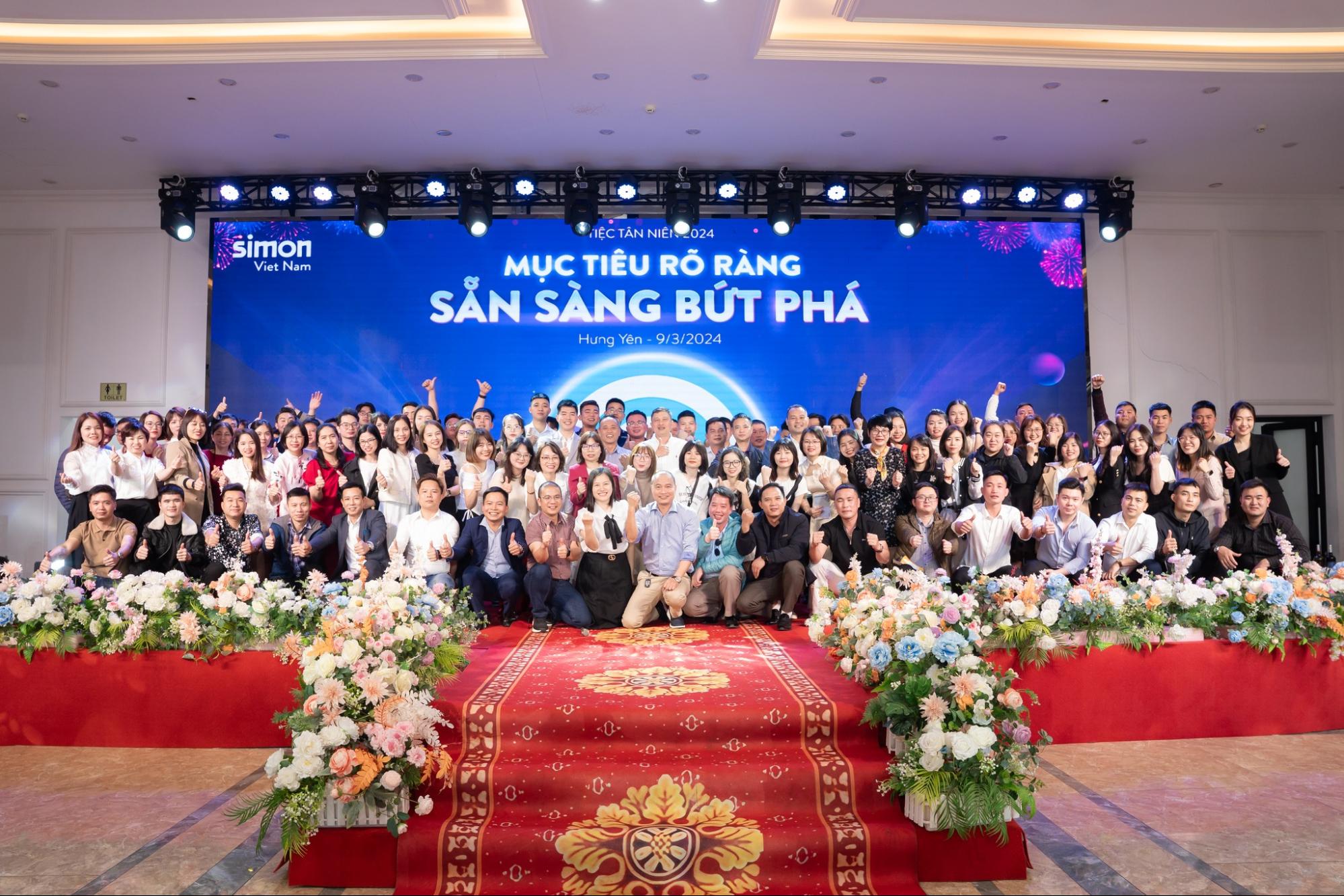 MỪNG SINH NHẬT 4 TUỔI SIMON VIỆT NAM!